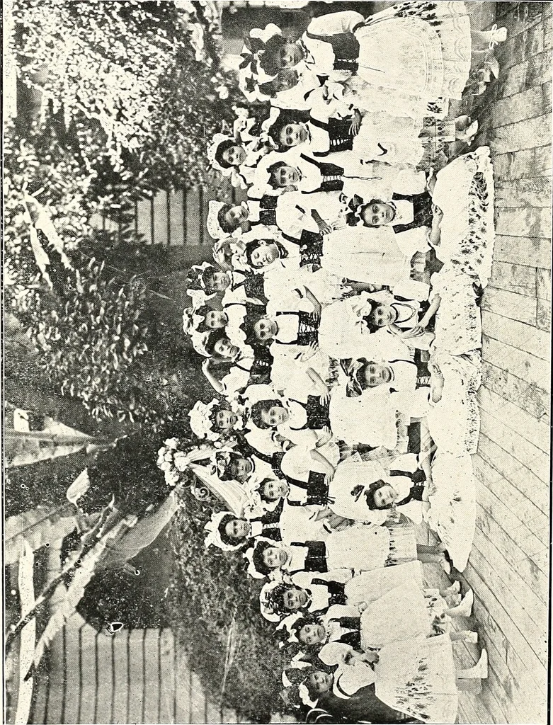 An illustration from The Kindergarten-primary magazine, 1907, leaf 311