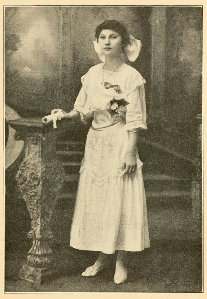 An illustration from Kindergartens, music, sewing, cooking, modern languages in elementary schools, 1916, leaf 29