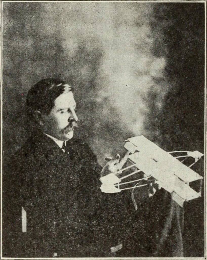 An illustration from Kitecraft and kite tournaments, 1919, leaf 11