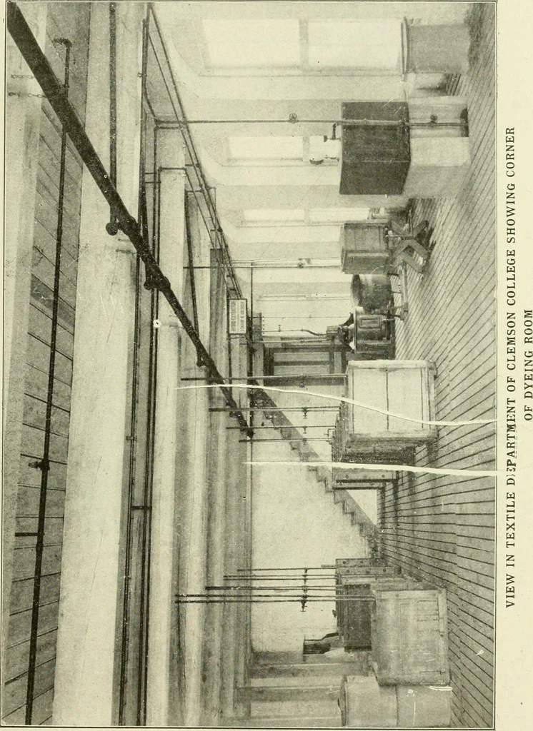 An illustration from Knitting; a manual of practical instruction in the mechanical details of all types of knitting machinery, their operation, adjustment, and care, 1909, leaf 154