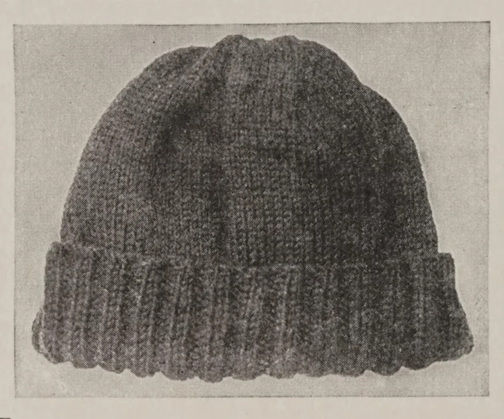 An illustration from Knitting and sewing; how to make seventy useful articles for men in the army and navy, 1918, leaf 40