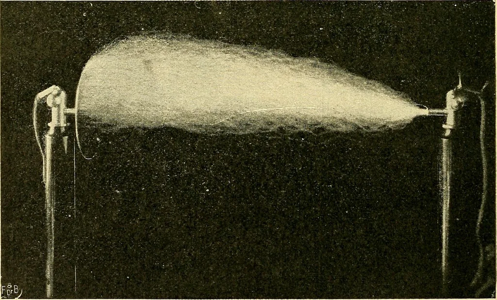 An illustration from Konstruktion, Bau und Betrieb von Funkeninduktoren und deren Anwendung, mit besonderer Berücksichtigung der Röntgenstrahlen-Technik, 1904, leaf 101