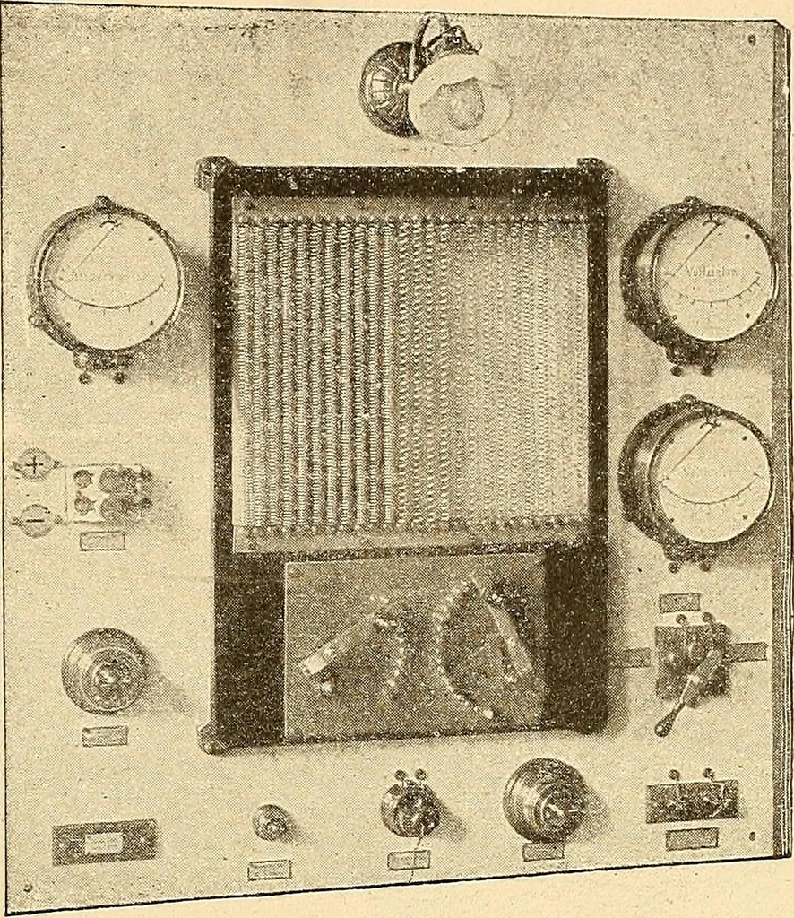 An illustration from Konstruktion, Bau und Betrieb von Funkeninduktoren und deren Anwendung, mit besonderer Berücksichtigung der Röntgenstrahlen-Technik, 1904, leaf 150