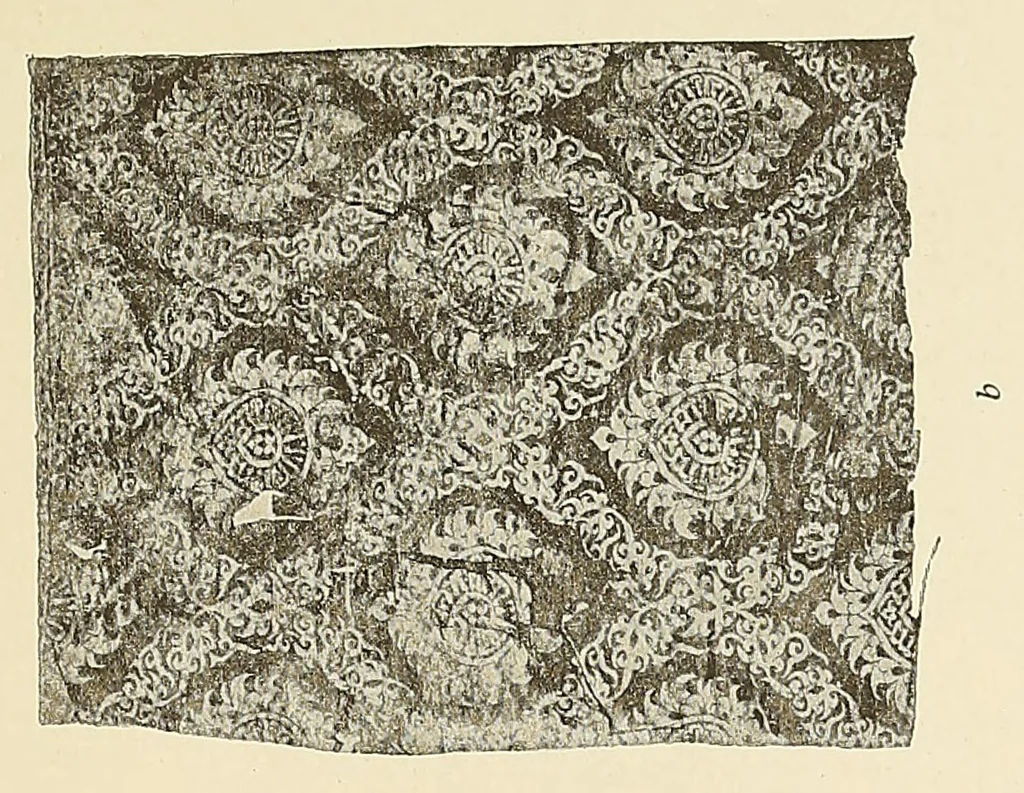 An illustration from Künstlerische Entwicklung der Weberei und Stickerei innerhalb des europäischen Kulturkreises vonder spätantiken Zeit bis zum Beginne des XIX. Jahrhundertes, mit Ausschluss der Volkskunst, 1904, leaf 11