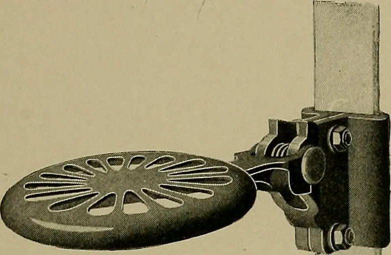 An illustration from Labor-saving looms, 1907, leaf 100