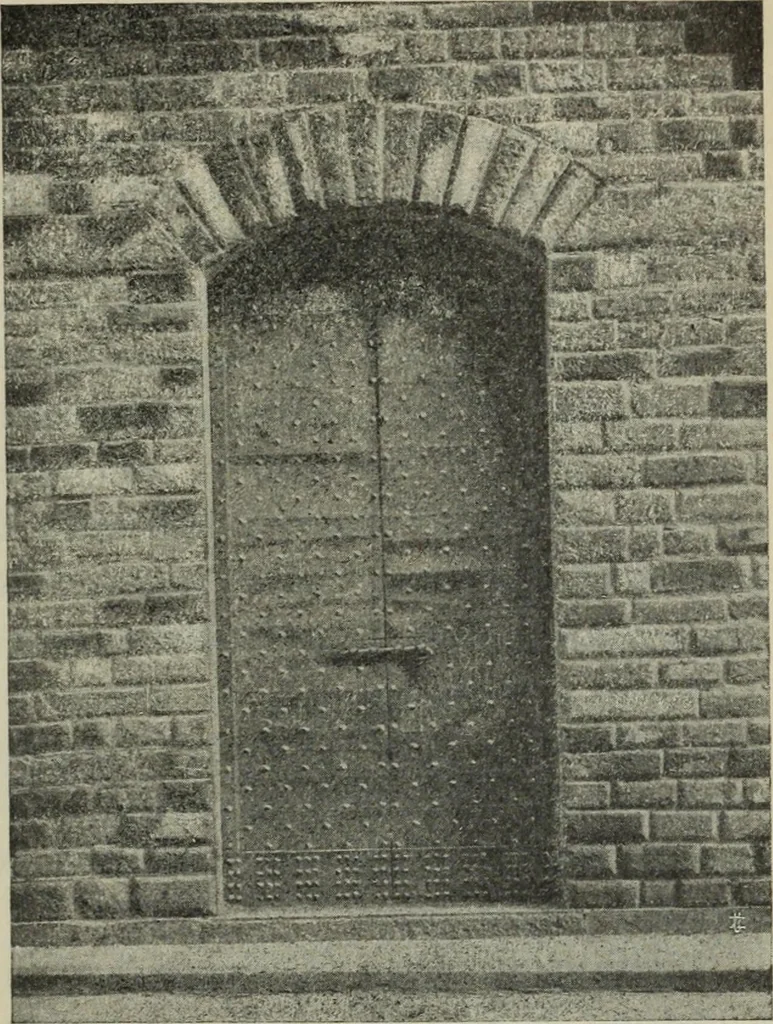 An illustration from La casa fiorentina e i suoi arredi nei secoli XIV e XV, 1908, leaf 154