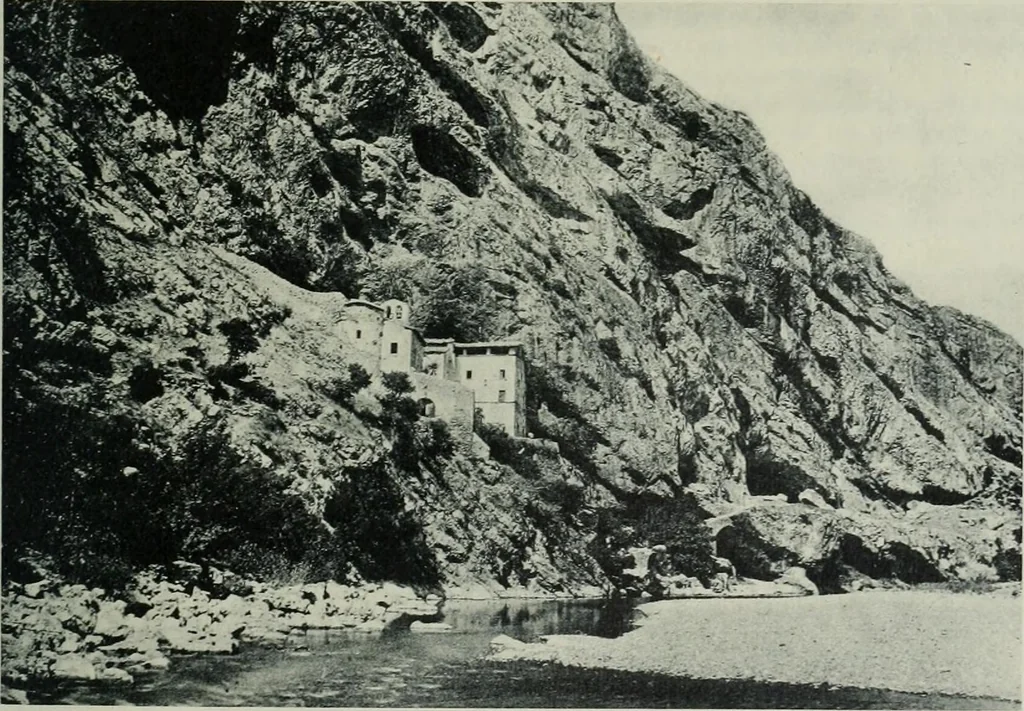 An illustration from La casas de religiosos en Cataluña durante el primer tercio del siglo 19, 1906, leaf 532