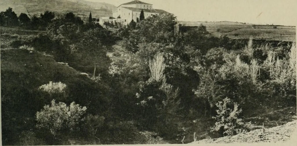 An illustration from La casas de religiosos en Cataluña durante el primer tercio del siglo 19, 1906, leaf 244