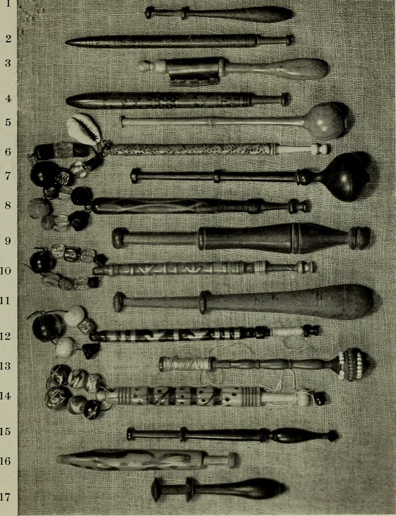 An illustration from The lace & embroidery collector; a guide to collectors of old lace and embroidery, 1922, leaf 266