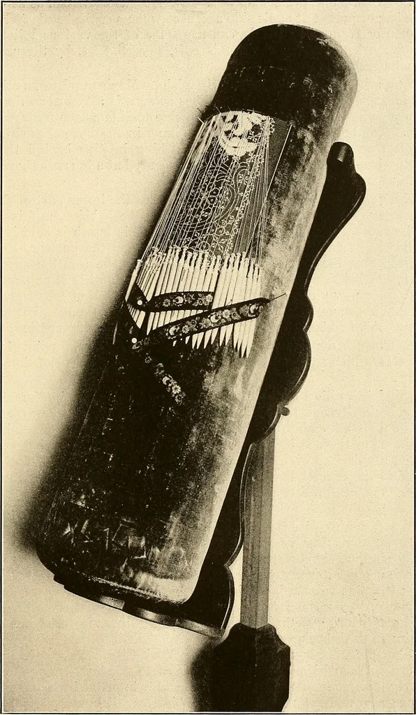 An illustration from A lace guide for makers and collectors; with a bibliography and five-language nomenclature, profusely illus. with halftone plates and key designs, 1920, leaf 30
