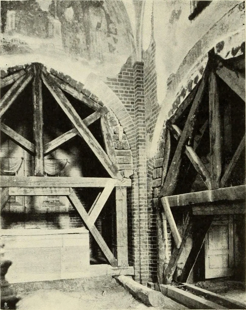 An illustration from La conservazione dei monumenti della Lombardia dal 1 luglio 1900 al 31 dicembre 1906, 1908, leaf 137