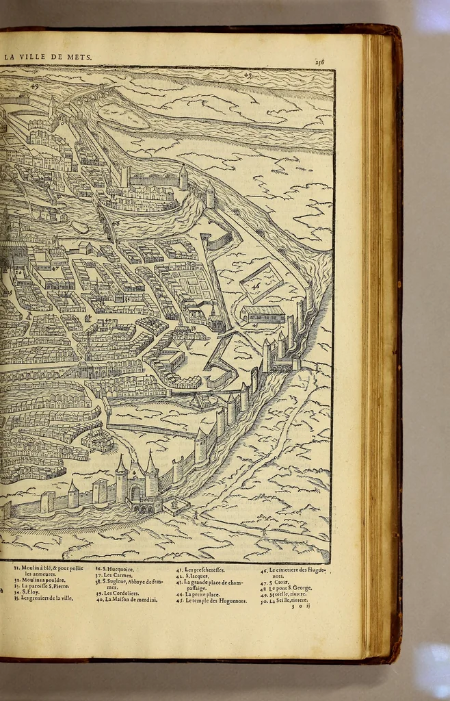 An illustration from La cosmographie vniuerselle de tout le monde. : En laquelle, suiuant les auteurs plus dignes de foy, sont au vray descriptes toutes les parties habitables, & non habitables de la terre, & de la mer, leurs assiettes & choses qu'elles produisent ... auec plusieurs autres choses, le sommaire desquelles se void en la page suiuante., 1575, leaf 571