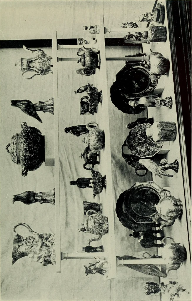 An illustration from Lady Charlotte Schreiber's journals : confidences of a collector of ceramics & antiques throughout Britain, France, Holland, Belgium, Spain, Portugal, Turkey, Austria & Germany from the year 1869 to 1885, 1911, leaf 117