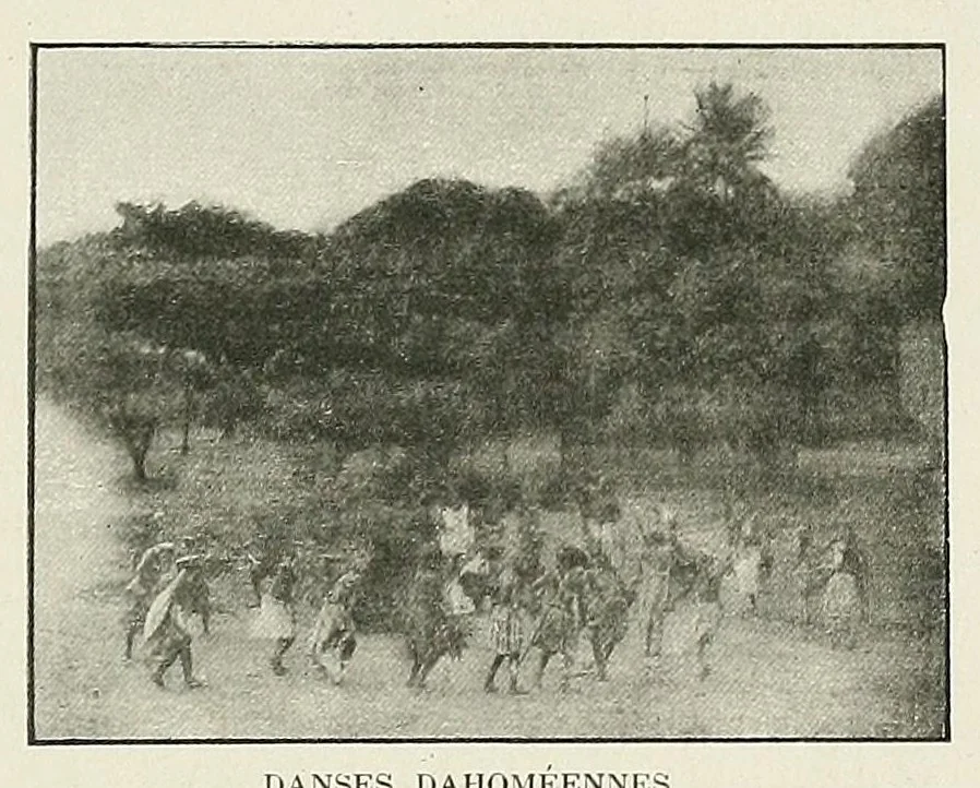 An illustration from La marine au Dahomey : campagne de "La Naiade" (1890-1892), 1901, leaf 105