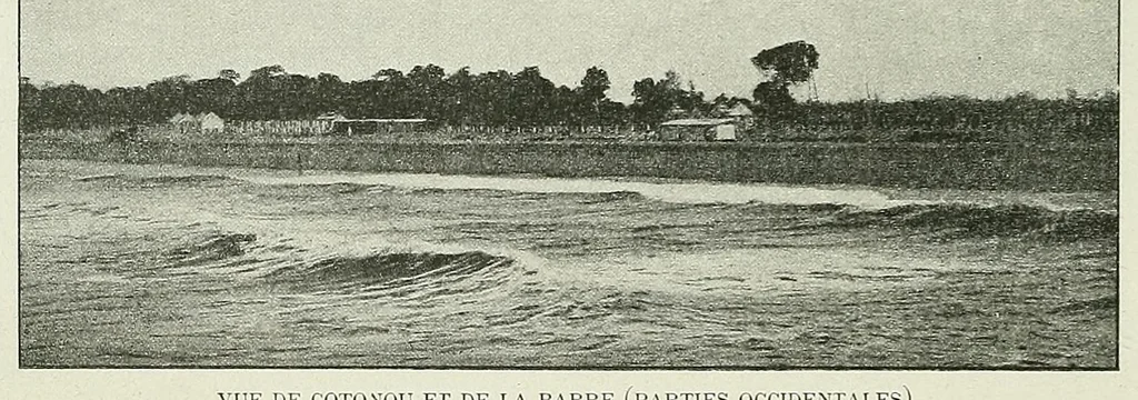 An illustration from La marine au Dahomey : campagne de "La Naiade" (1890-1892), 1901, leaf 38