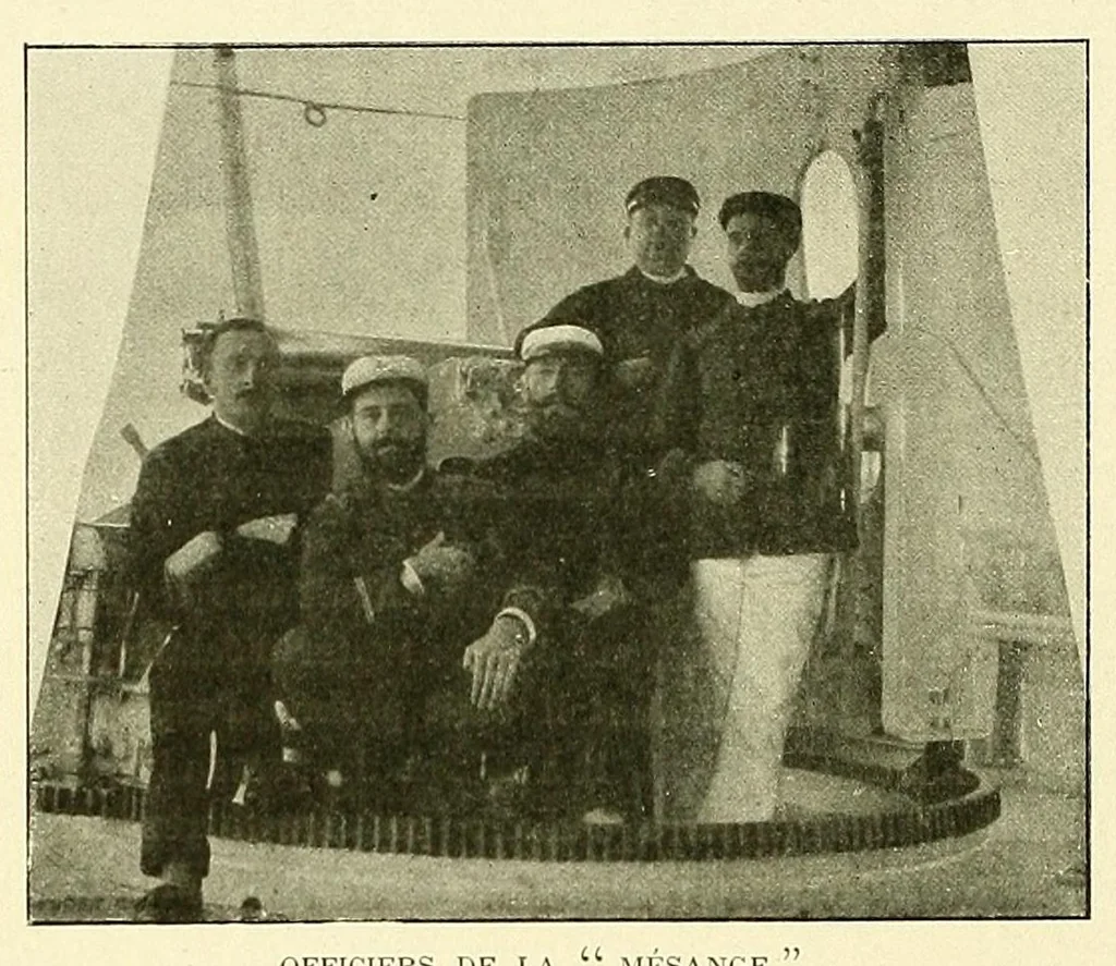An illustration from La marine au Dahomey : campagne de "La Naiade" (1890-1892), 1901, leaf 230