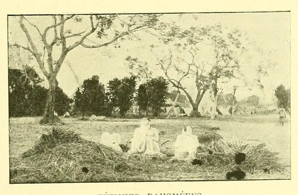An illustration from La marine au Dahomey : campagne de "La Naiade" (1890-1892), 1901, leaf 267