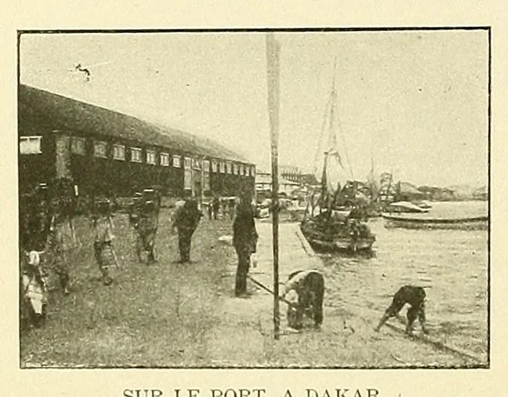 An illustration from La marine au Dahomey : campagne de "La Naiade" (1890-1892), 1901, leaf 30