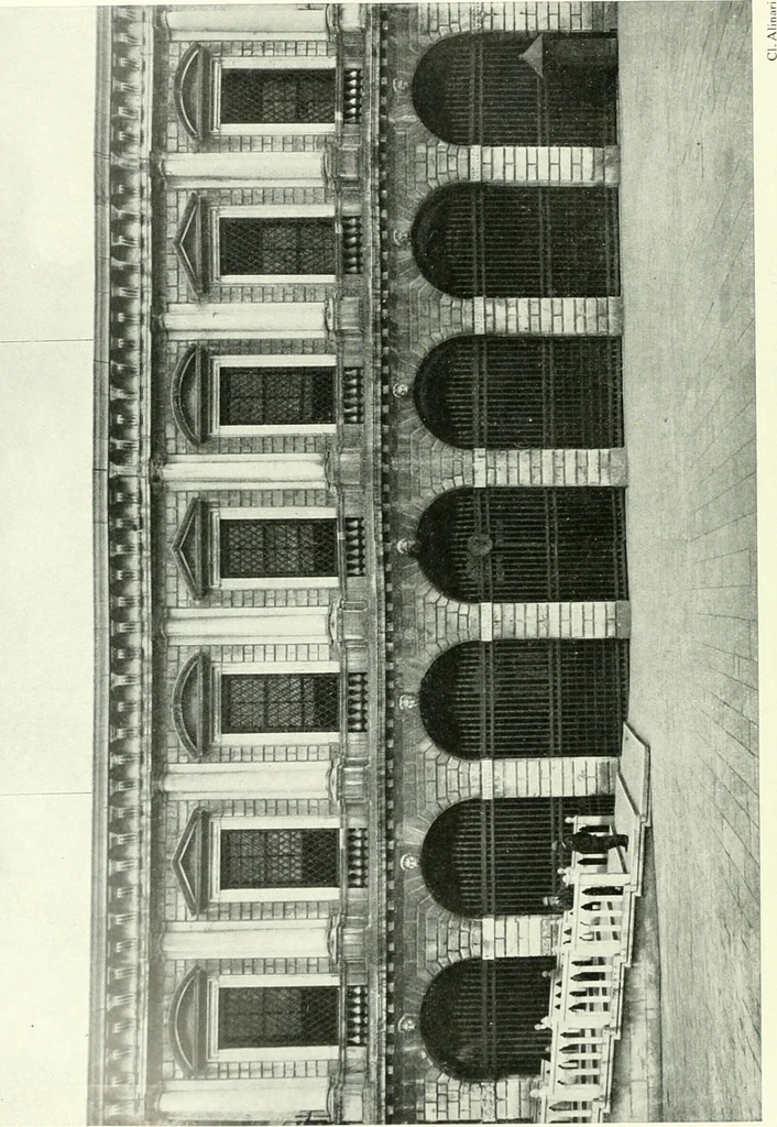 An illustration from L'architecture italienne au XVIe siècle, 1900, leaf 249
