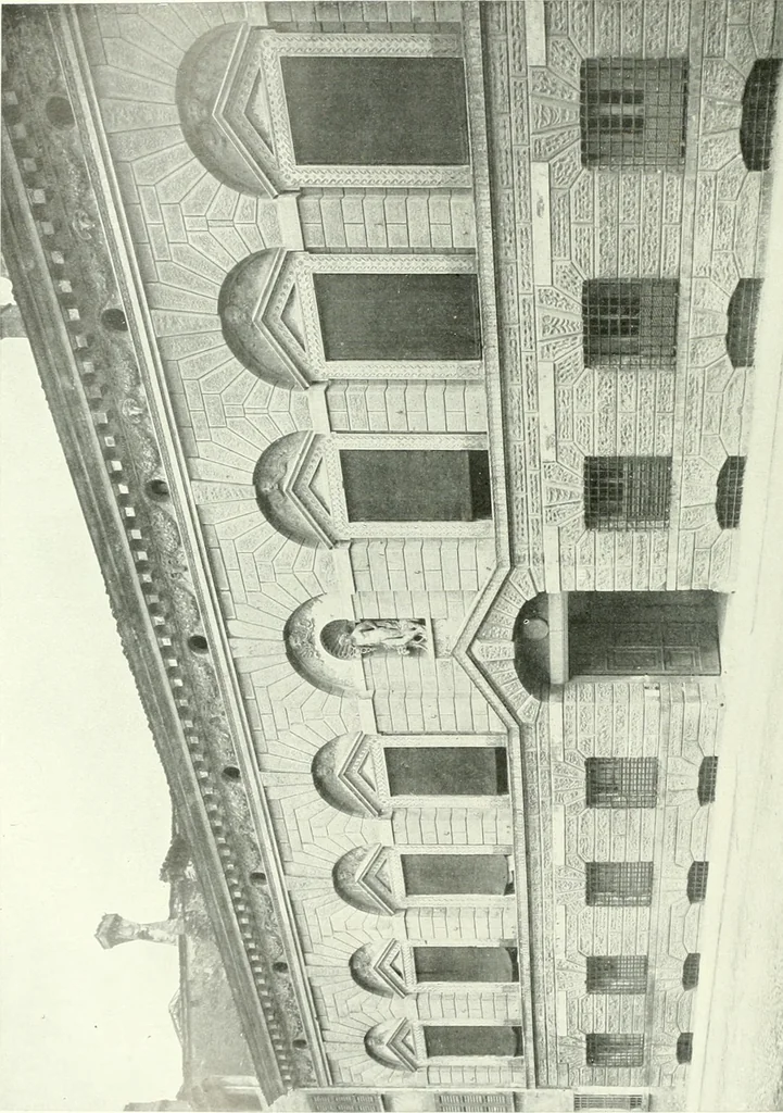 An illustration from L'architecture italienne au XVIe siècle, 1900, leaf 65