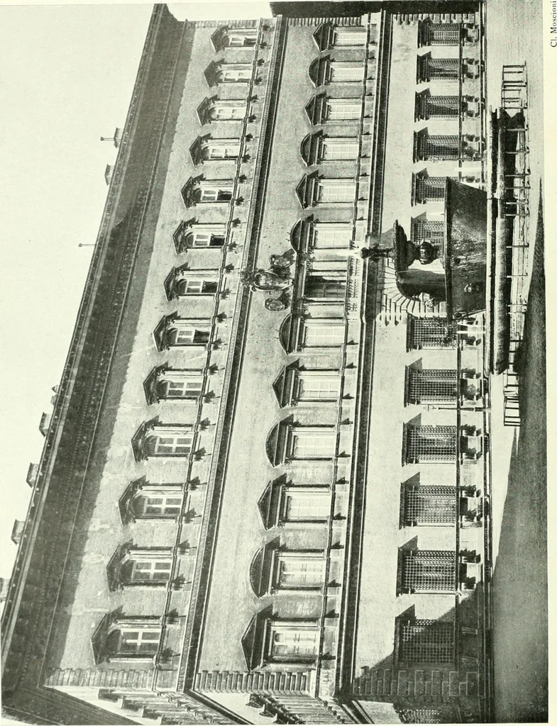 An illustration from L'architecture italienne au XVIe siècle, 1900, leaf 89