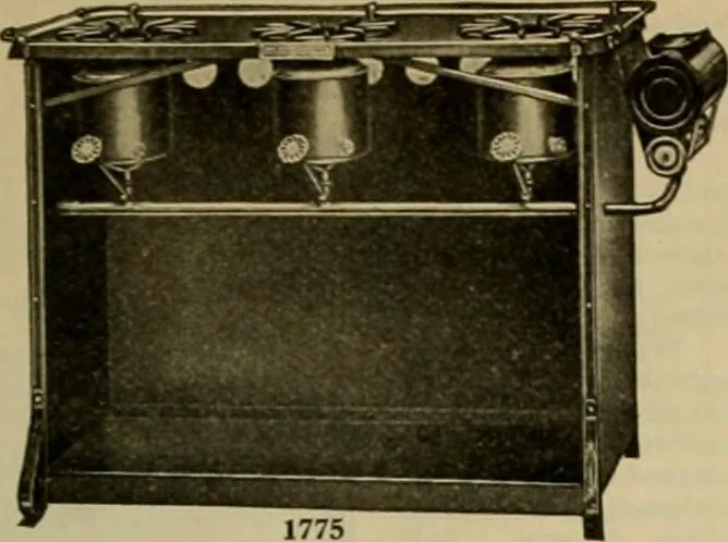 An illustration from Larkin factory-to-family plan, The, 1915, leaf 138