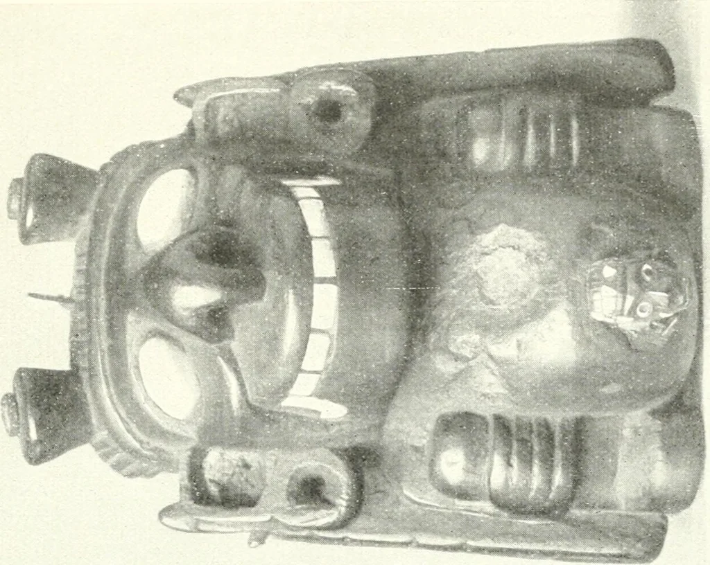 An illustration from L'art ancien du Mexique, simple esquisse, 1922, leaf 42