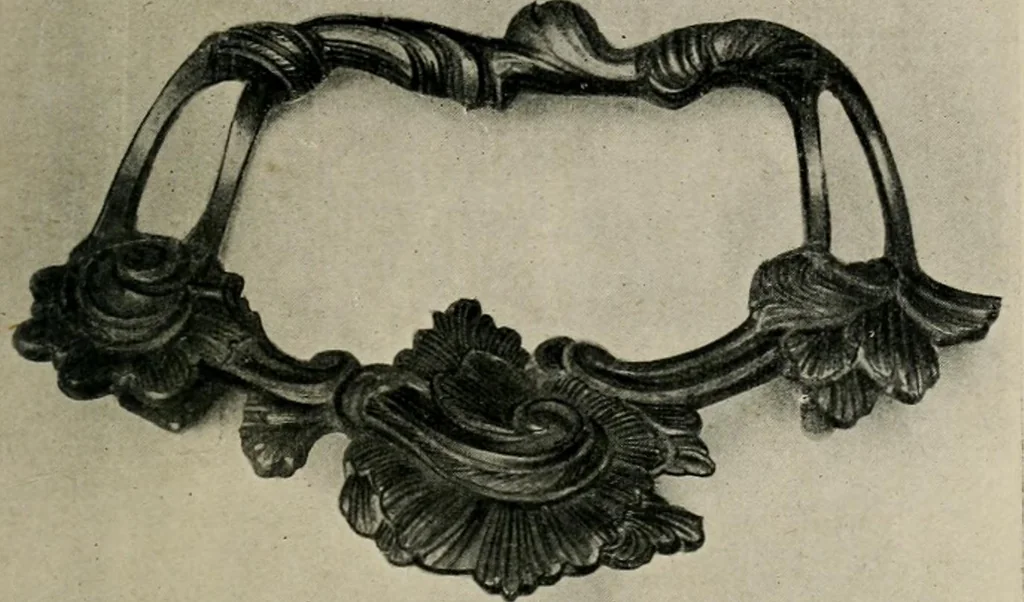 An illustration from L'art de reconnaître les styles : les styles régence et Louis XV, 1912, leaf 20