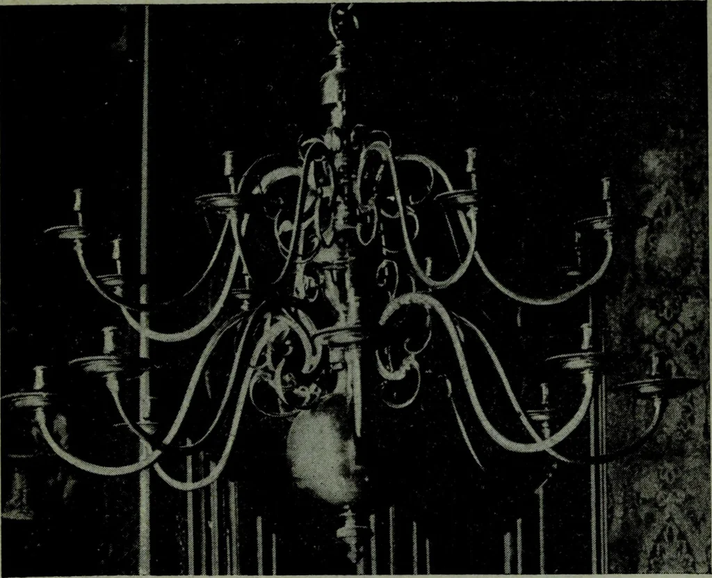 An illustration from L'art de reconnaître les styles : le style Louis XIII, 1920, leaf 214