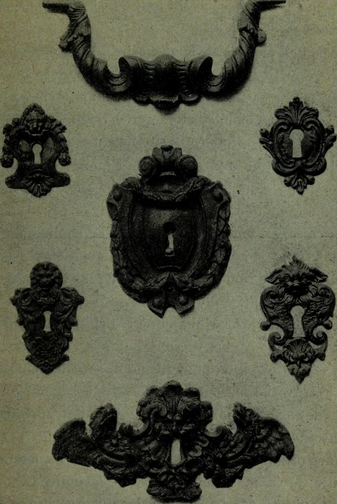 An illustration from L'art de reconnaître les styles, le style Louis XIV, 1900, leaf 32