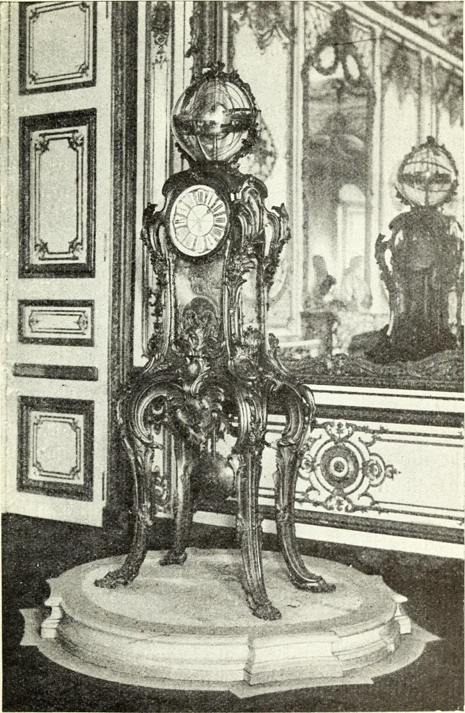 An illustration from L'art de reconnaître les styles: les styles régence et Louis XV;, 1912, leaf 158