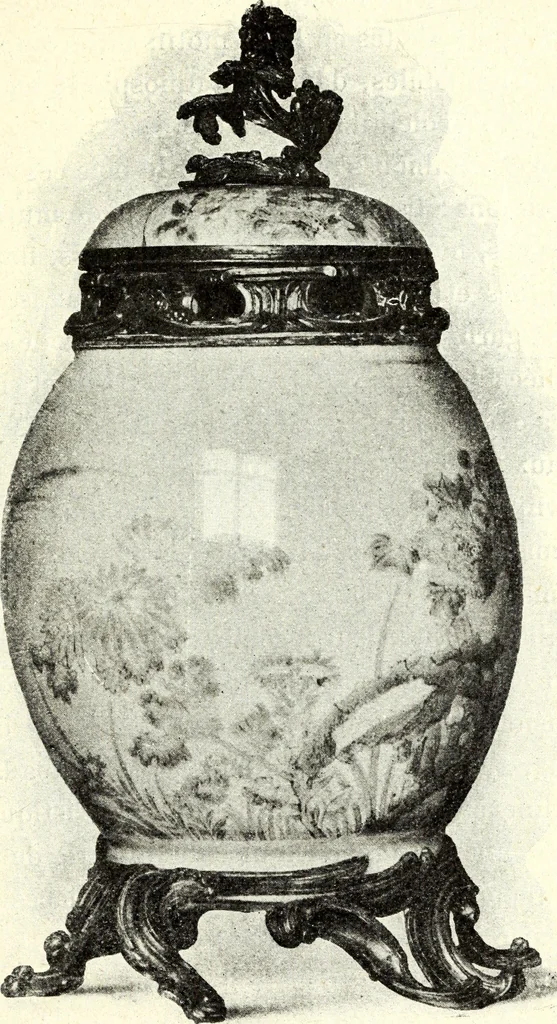 An illustration from L'art de reconnaître les styles: les styles régence et Louis XV;, 1912, leaf 200