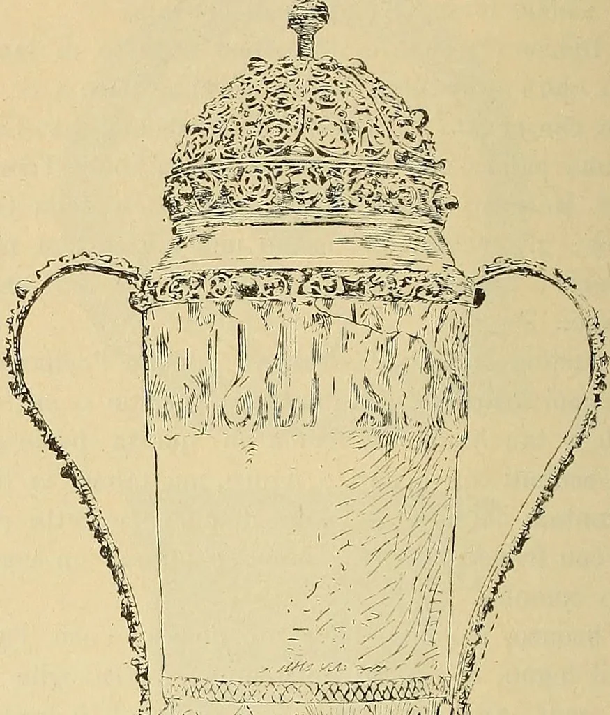 An illustration from L'arte nell'industria : lavori di legno e pastiglia, lavori di metallo, lavori di pietra, marmo, alabastro, ceramica, musaico, vetro, lavori di osso e avorio, lavori tessili, carte da parati e cuoi decorati, ricami, pizzi, cartelloni, stampe, ecc., 1907, leaf 241