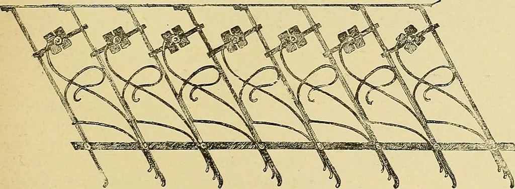 An illustration from L'arte nell'industria : lavori di legno e pastiglia, lavori di metallo, lavori di pietra, marmo, alabastro, ceramica, musaico, vetro, lavori di osso e avorio, lavori tessili, carte da parati e cuoi decorati, ricami, pizzi, cartelloni, stampe, ecc., 1907, leaf 604