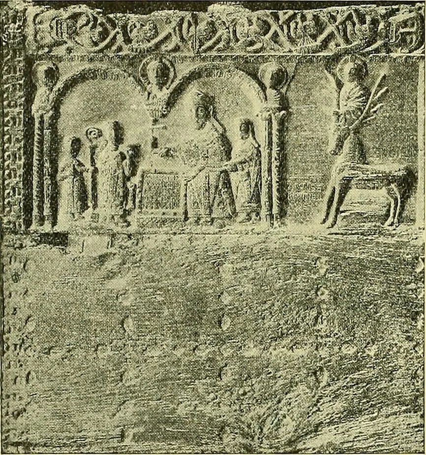 An illustration from L'arte nell'industria : lavori di legno e pastiglia, lavori di metallo, lavori di pietra, marmo, alabastro, ceramica, musaico, vetro, lavori di osso e avorio, lavori tessili, carte da parati e cuoi decorati, ricami, pizzi, cartelloni, stampe, ecc., 1907, leaf 637