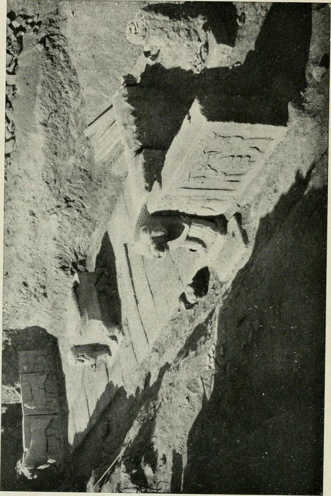 An illustration from L'art Hittite, 1922, leaf 69