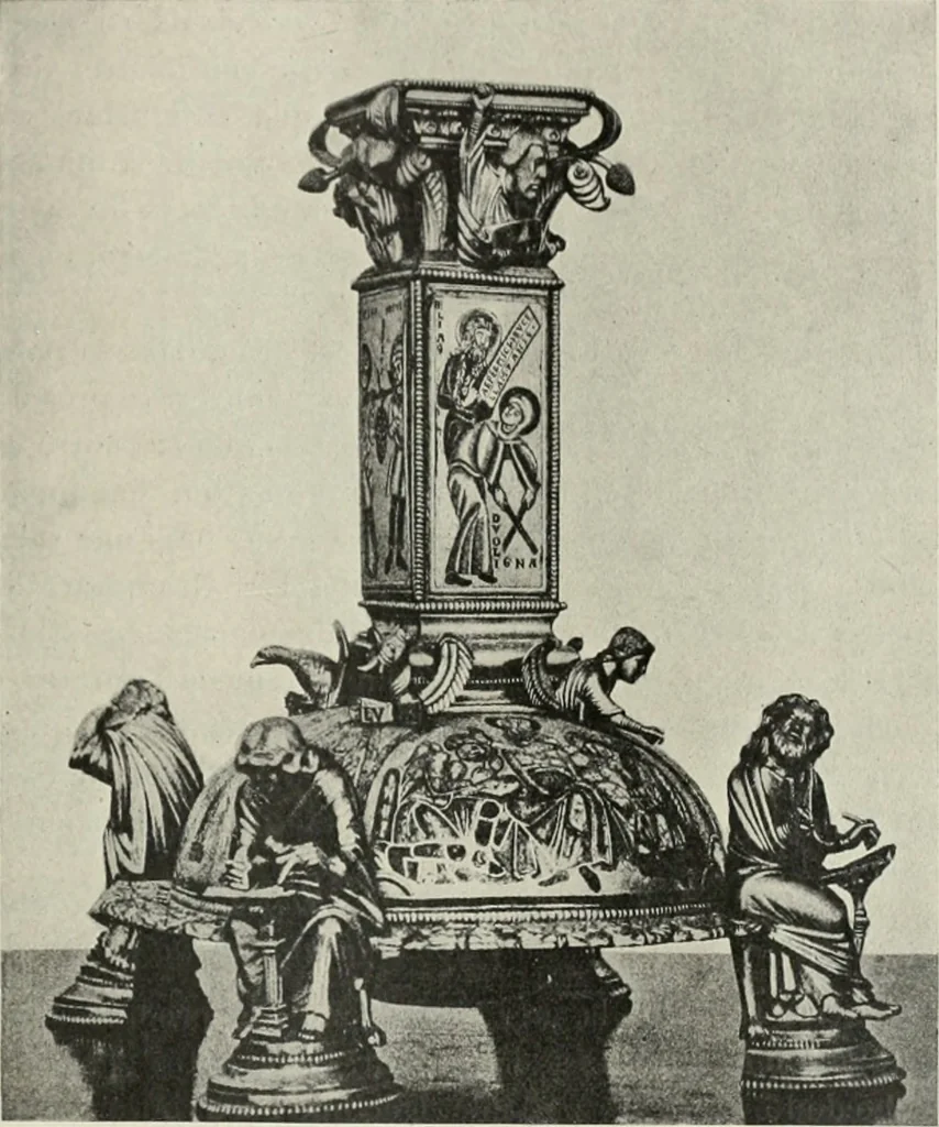 An illustration from L'art religieux du XIIe siècle en France : étude sur les origines de l'iconographie du moyen age, 1922, leaf 168