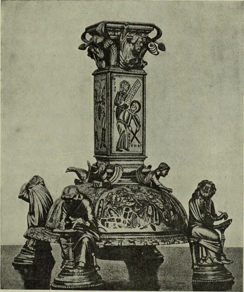 An illustration from L'art religieux du XIIe siècle en France : Etude sur les origines de l'iconographie du Moyen Age, 1922, leaf 168