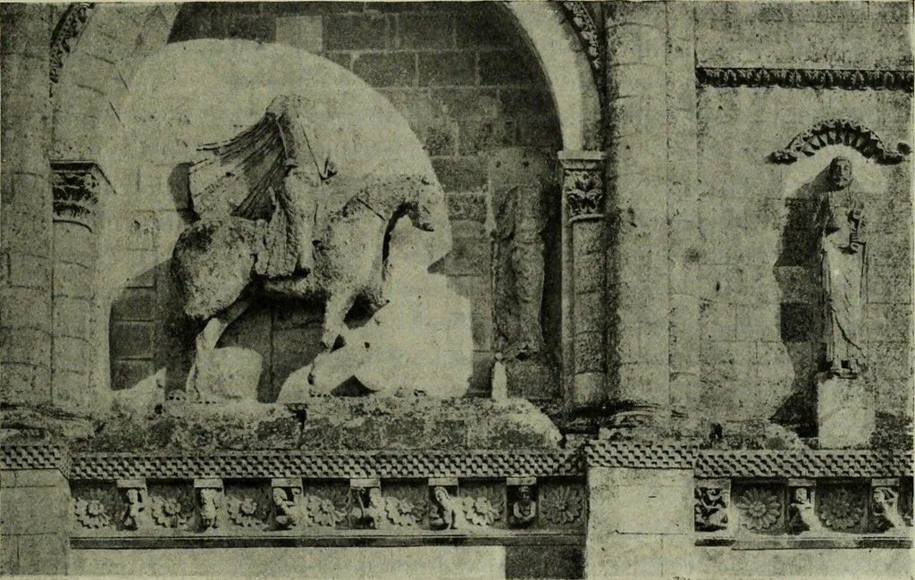 An illustration from L'art religieux du XIIe siècle en France : Etude sur les origines de l'iconographie du Moyen Age, 1922, leaf 264