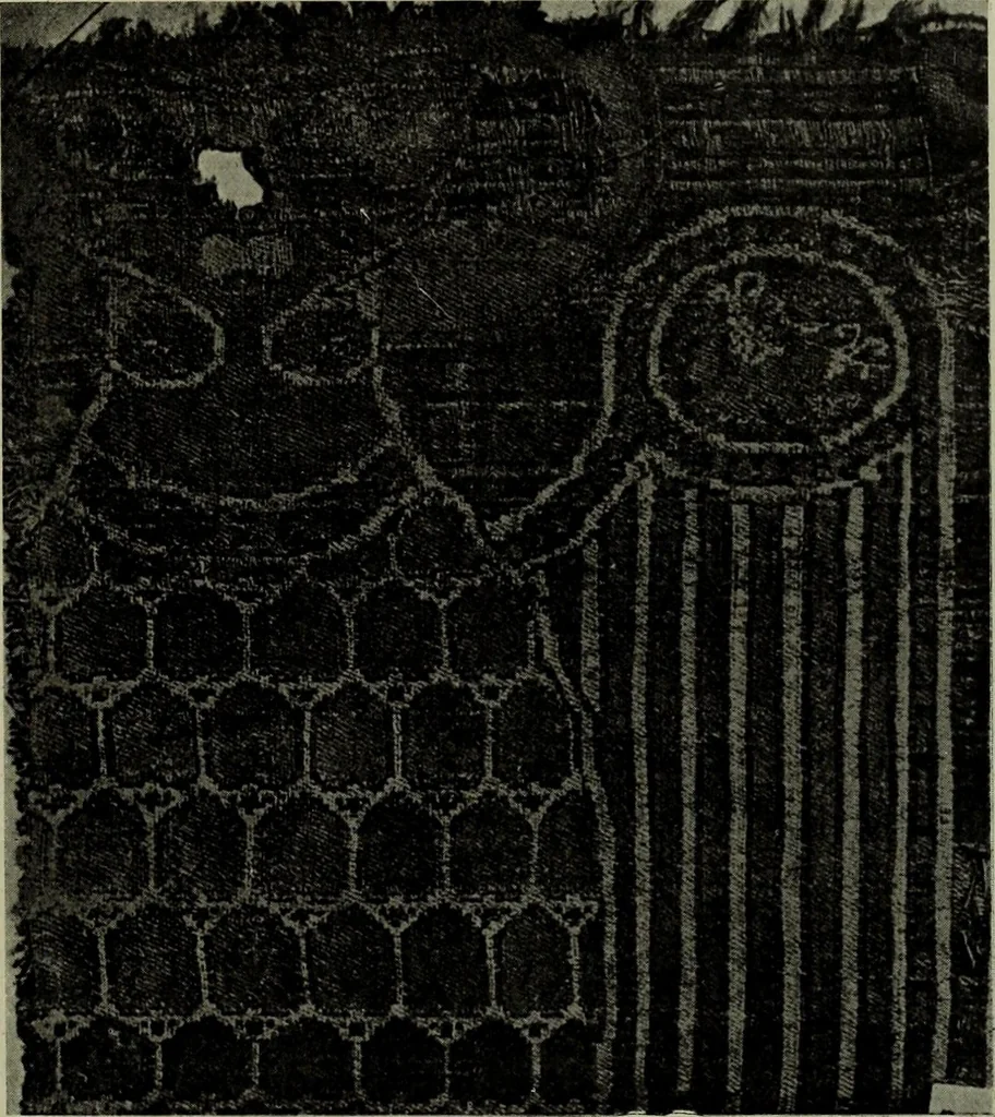 An illustration from L'art religieux du XIIe siècle en France : Etude sur les origines de l'iconographie du Moyen Age, 1922, leaf 366