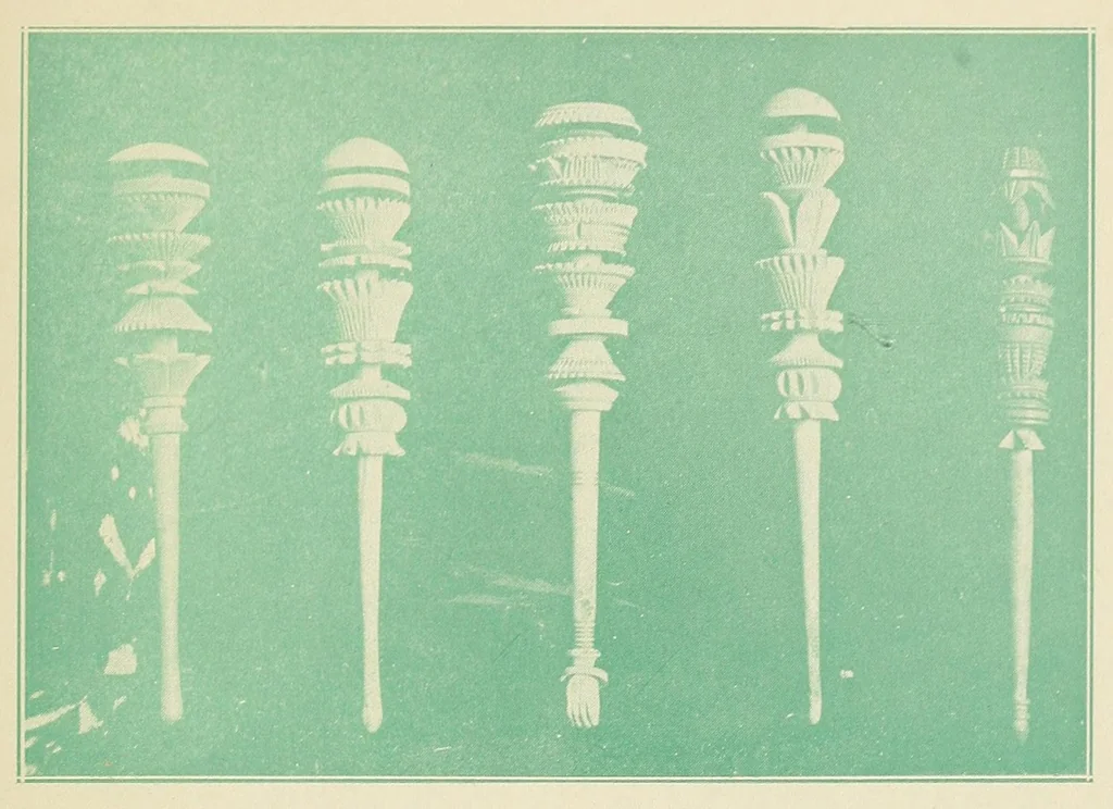 An illustration from Las artes populares en Mexico, 1921, leaf 105