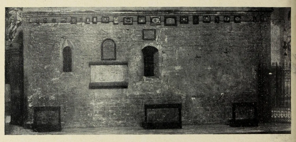 An illustration from La S. casa di Loreto secondo un affresco di Gubbio, 1907, leaf 70