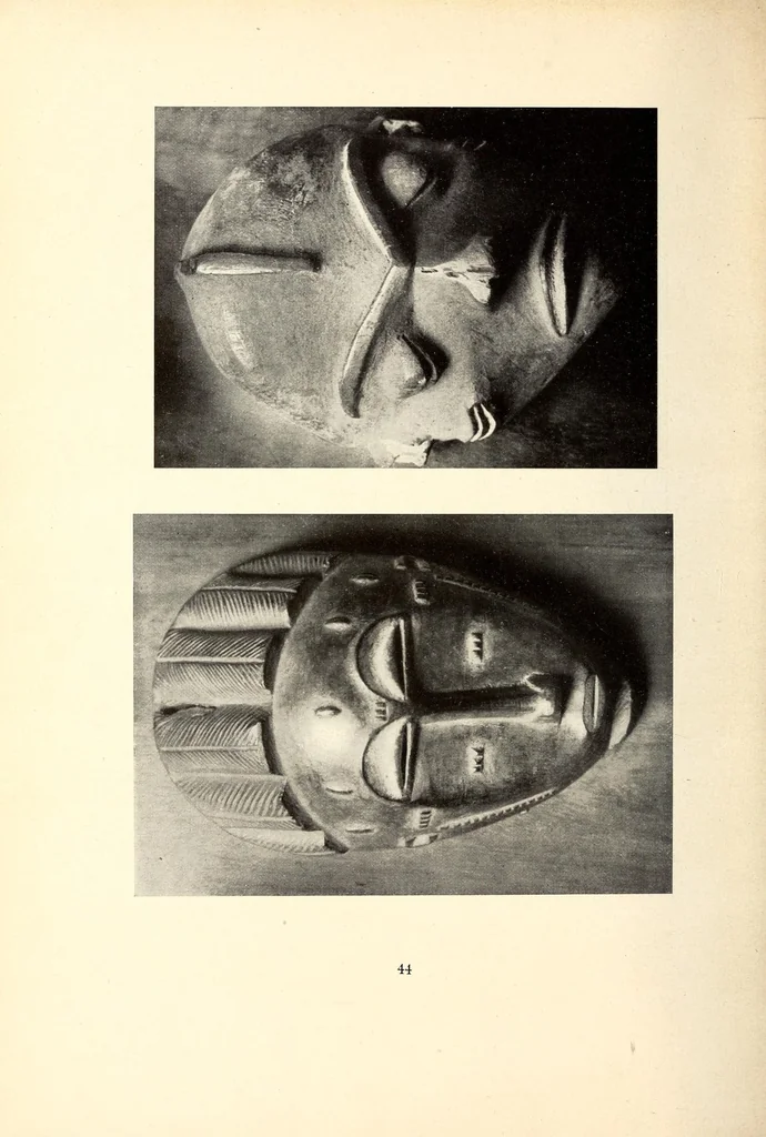 An illustration from La sculpture africaine, 1922, leaf 78