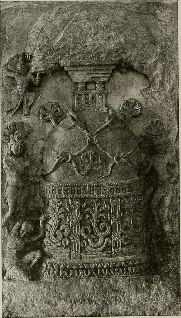 An illustration from La sculpture hindoue. Traduction de Paul Budry, 1922, leaf 111