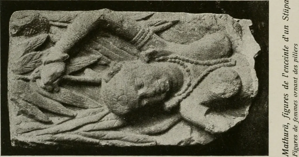 An illustration from La sculpture hindoue. Traduction de Paul Budry, 1922, leaf 115