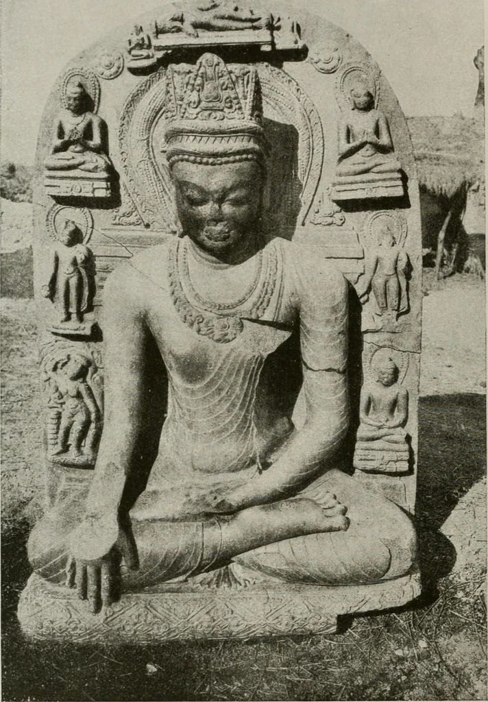 An illustration from La sculpture hindoue. Traduction de Paul Budry, 1922, leaf 123