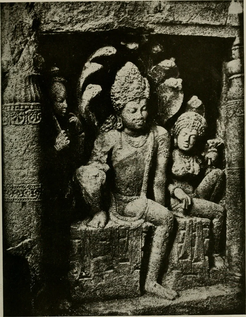 An illustration from La sculpture hindoue. Traduction de Paul Budry, 1922, leaf 130