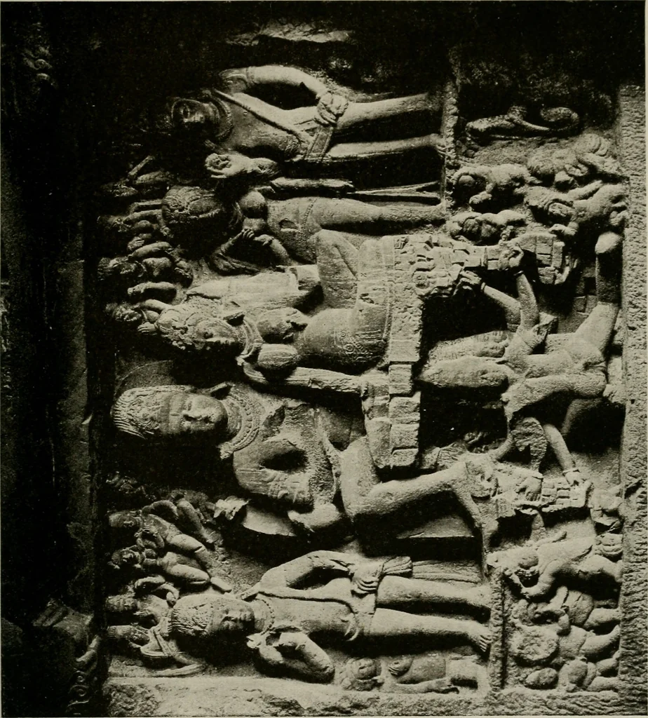 An illustration from La sculpture hindoue. Traduction de Paul Budry, 1922, leaf 142