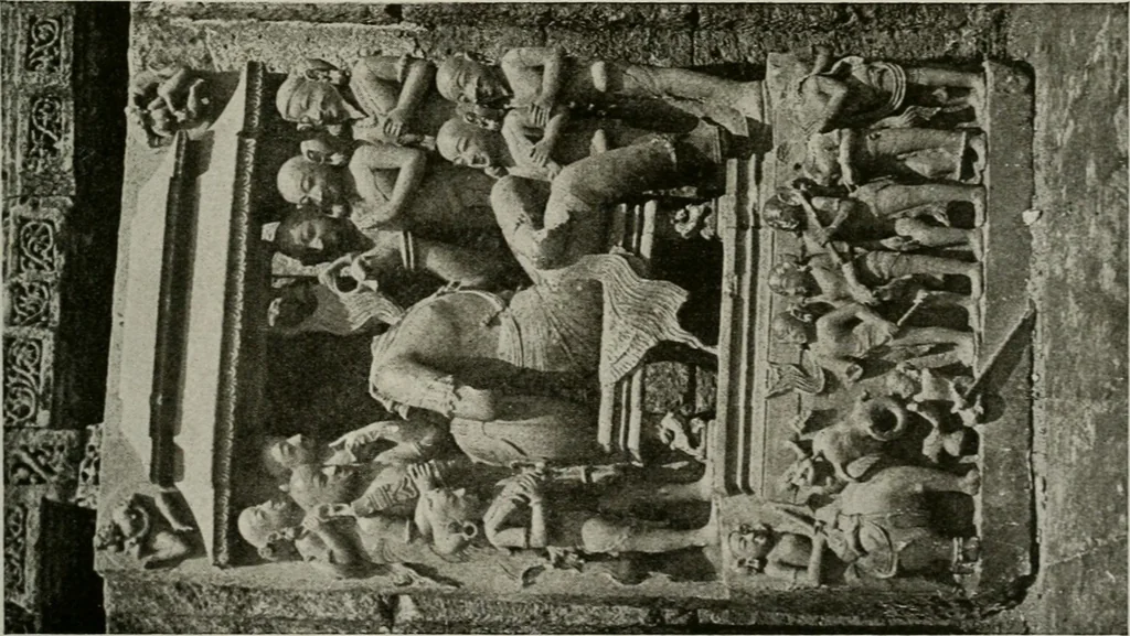 An illustration from La sculpture hindoue. Traduction de Paul Budry, 1922, leaf 176