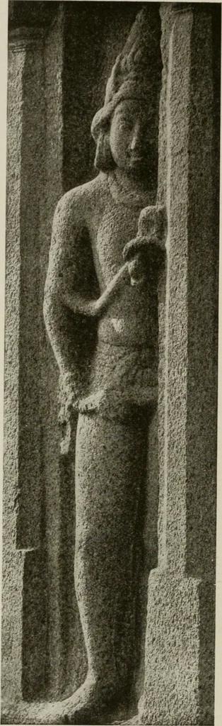 An illustration from La sculpture hindoue. Traduction de Paul Budry, 1922, leaf 189